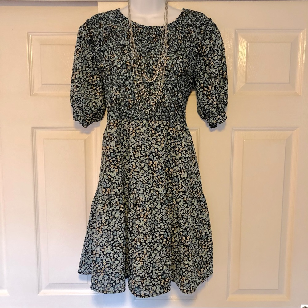 “Wild Fable”, blue floral, smocked bodice, tiered babydoll dress, size M - Picture 6 of 16